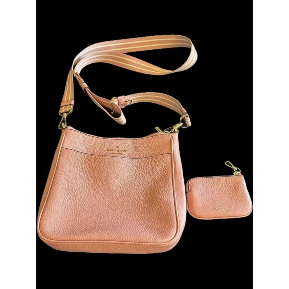 Kate Spade Pink Leather Shoulder Bag & Pouch So Cute. Perfect Size!